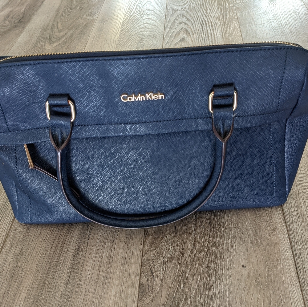 Calvin Klein navy handbag